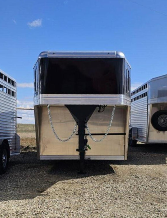 2025 High Country 3-Horse Gooseneck