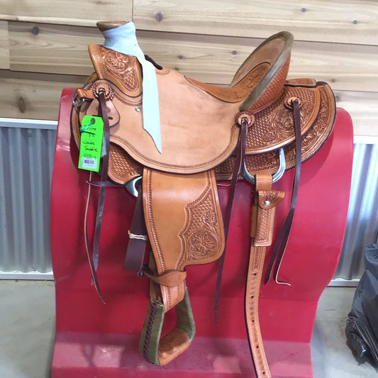 Irvine's 15.5" Wade Saddle