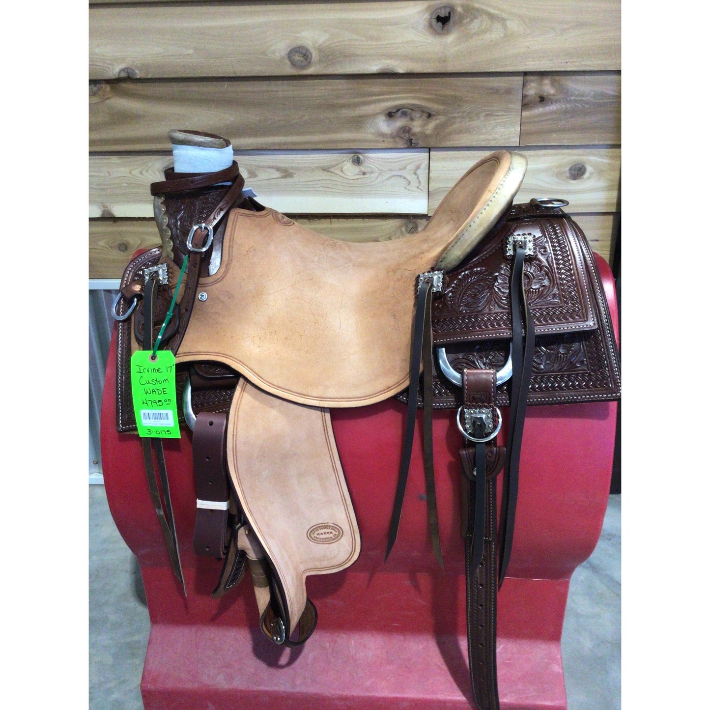 Irvine Custom 17" Wade Saddle