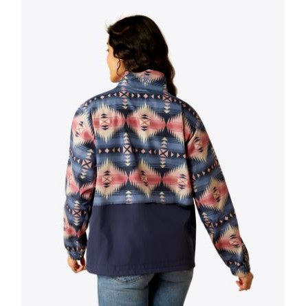Ariat Women's Long Sleeve Whisper Pullover Jacket
