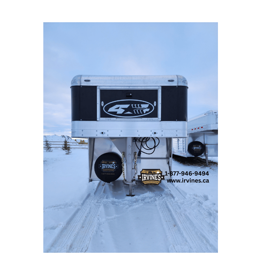 2026 4-Star 30' x 8'Wide Stock Trailer w/sliding centre gate