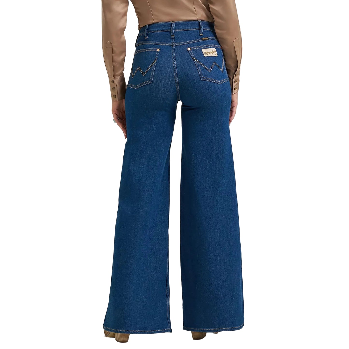 Wrangler Women's Lainey Wilson Cheeky Wide Leg Jean- Medium Blue