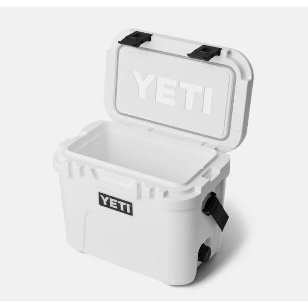 Yeti Roadie 15 Hard Cooler - White