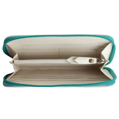 Myra Women's Steerhallow Canyon Wallet