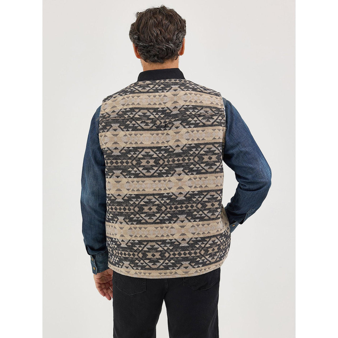 Wrangler Men's Sherpa Lined Jacquard Vest- Raven