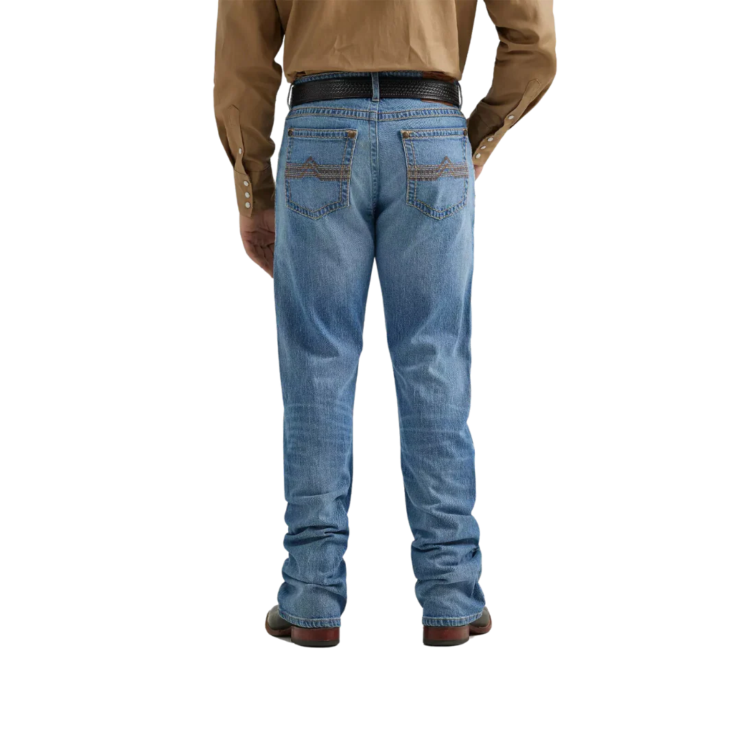 Wrangler Men's Rock 47 Slim Bootbut Jeans