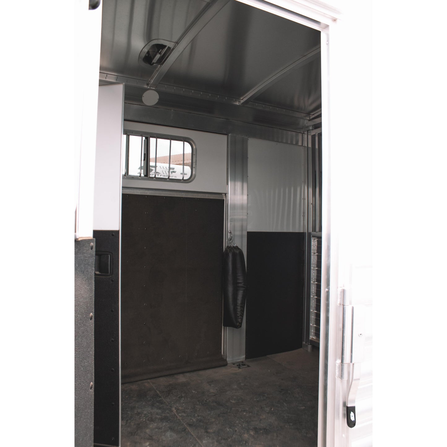 2026 4-Star 24' 2+1 Horse Trailer