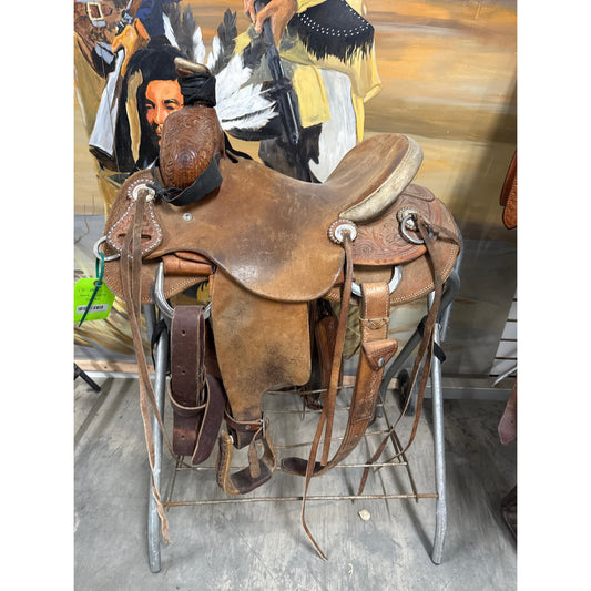 Used 13" Irvine Kid Roping Saddle