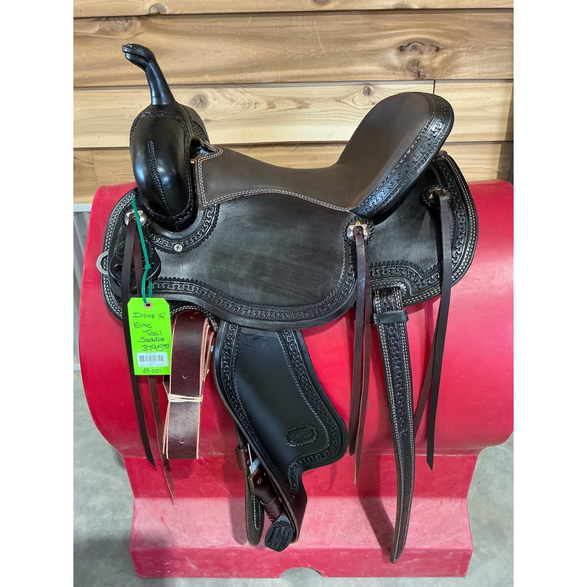 Irvine 16" Elite Trail Saddle