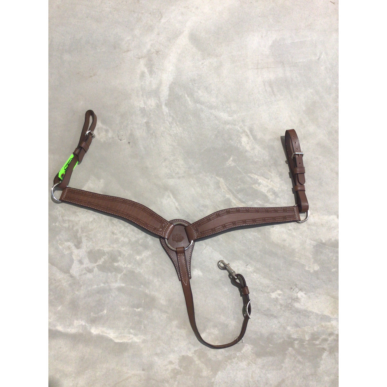 Irvine's Breast Collar 2 1/2" Barbwire Border