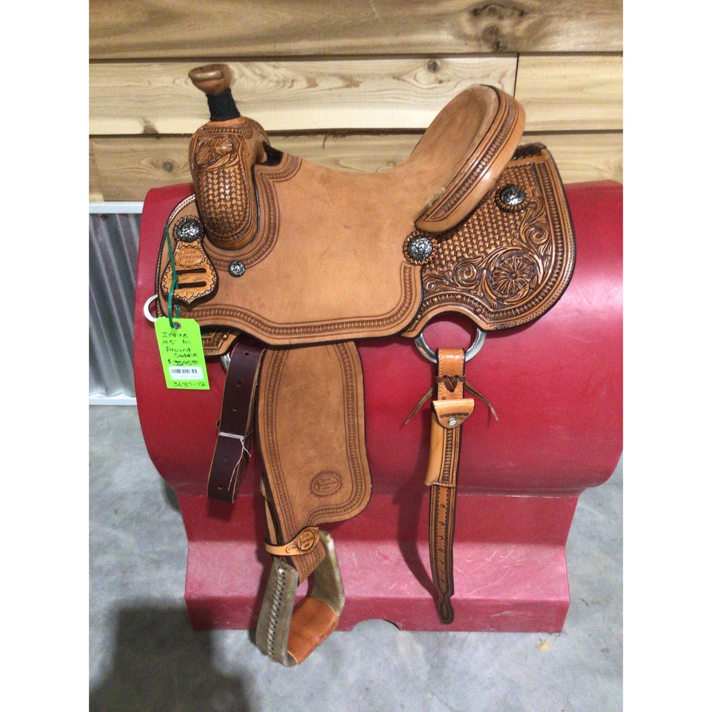 Irvine 14.5" All Around-Antique Finish