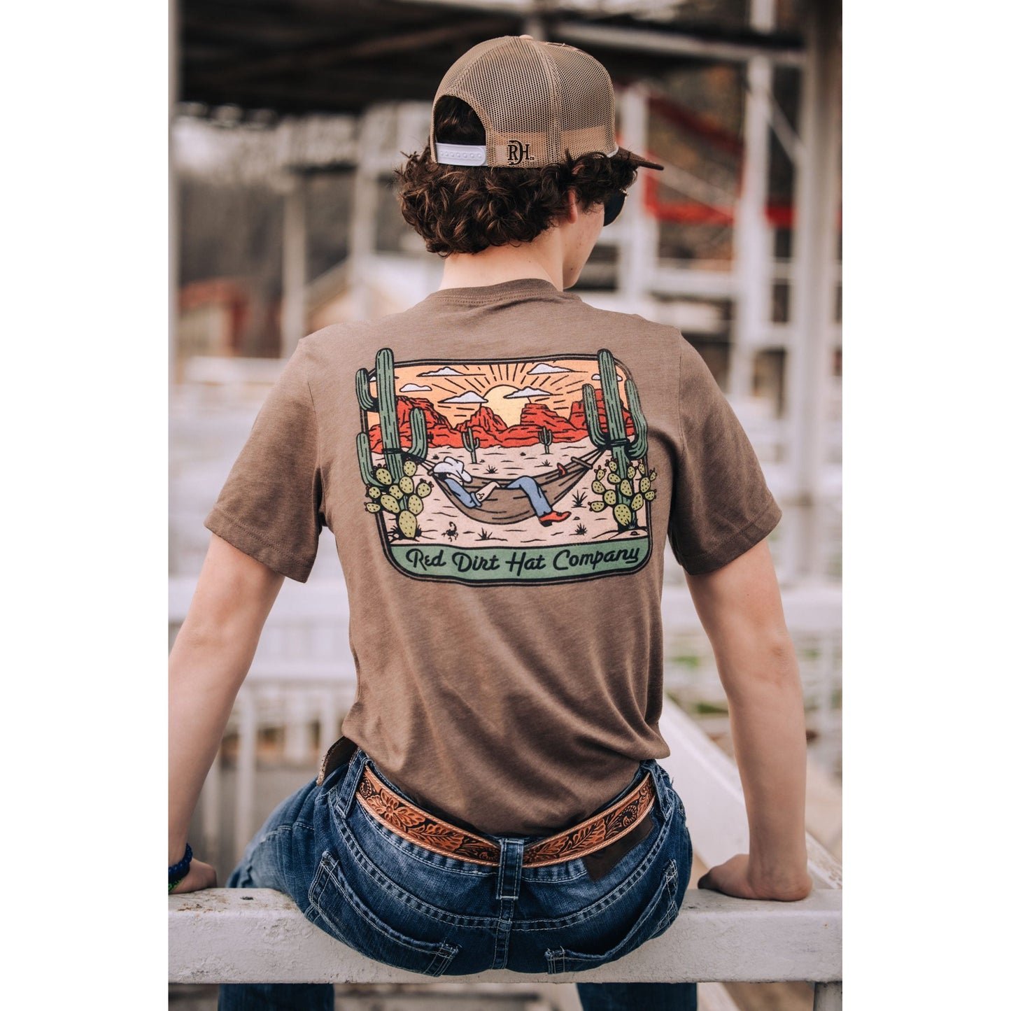 Red Dirt Hat Co. Unisex Home On The Range T-Shirt - Heather Brown
