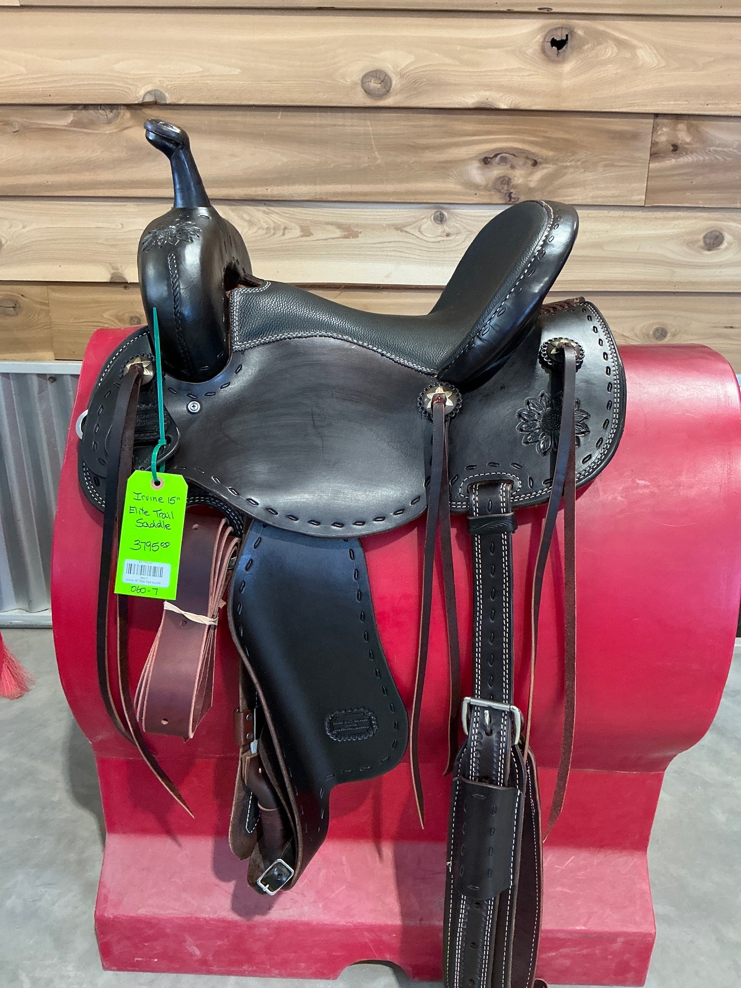 Irvine 15" Elite Trail Saddle