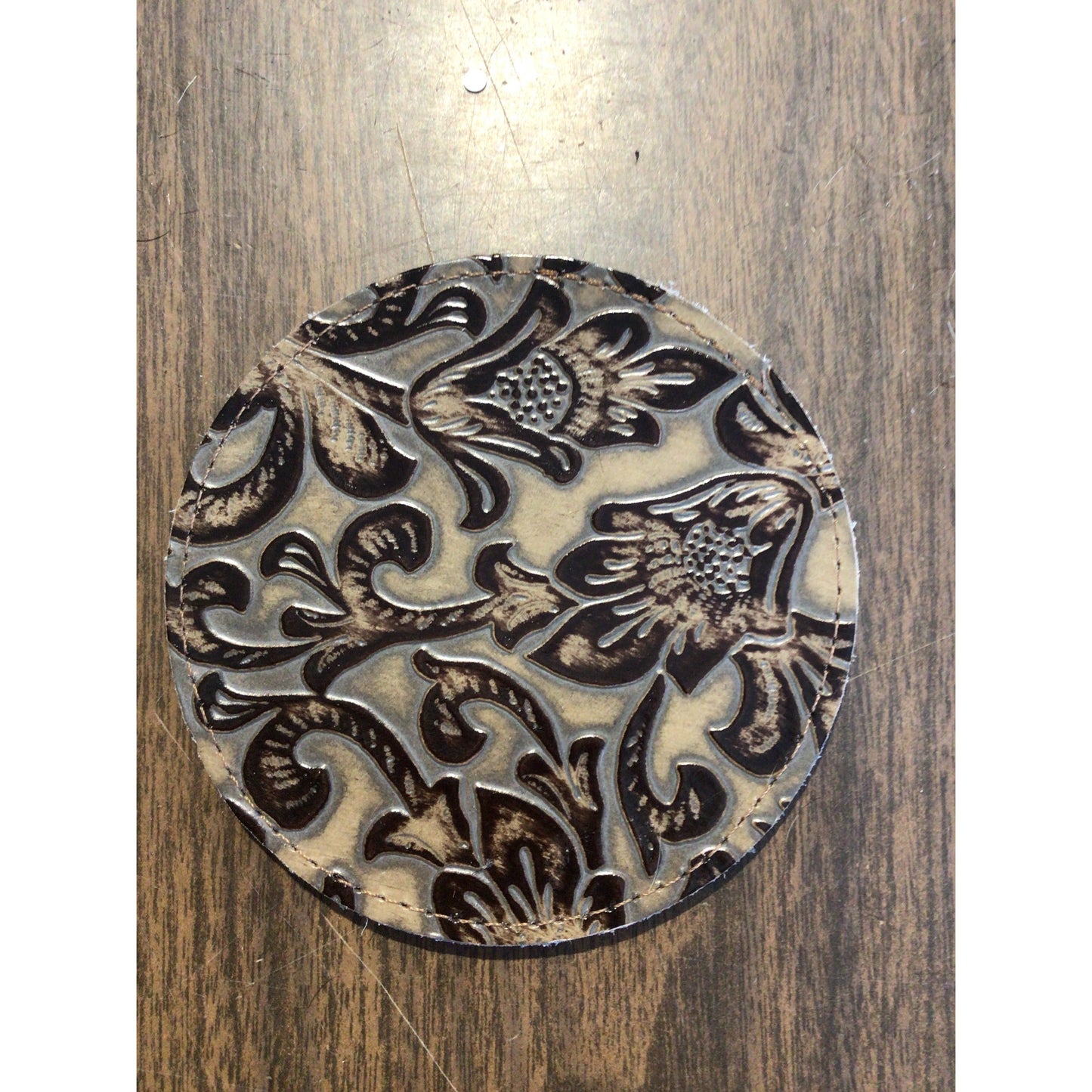 D2W Trading Floral  Embossed Leather Coaster