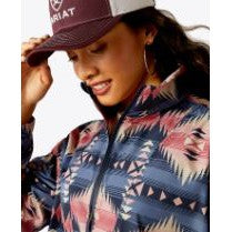 Ariat Women's Long Sleeve Whisper Pullover Jacket