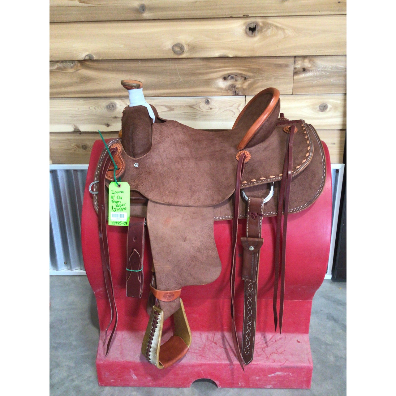 Irvine's 16" Oy Team Roping Saddle