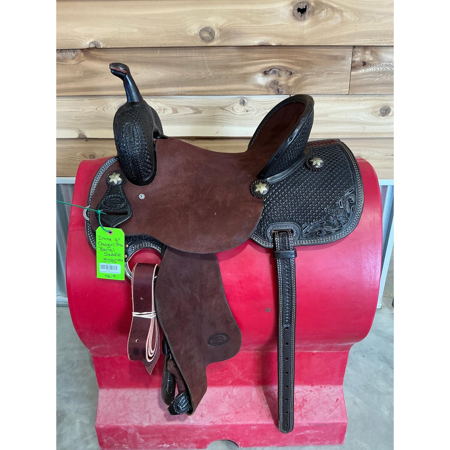 Irvine Cowgirl Pro 16" Barrel Saddle