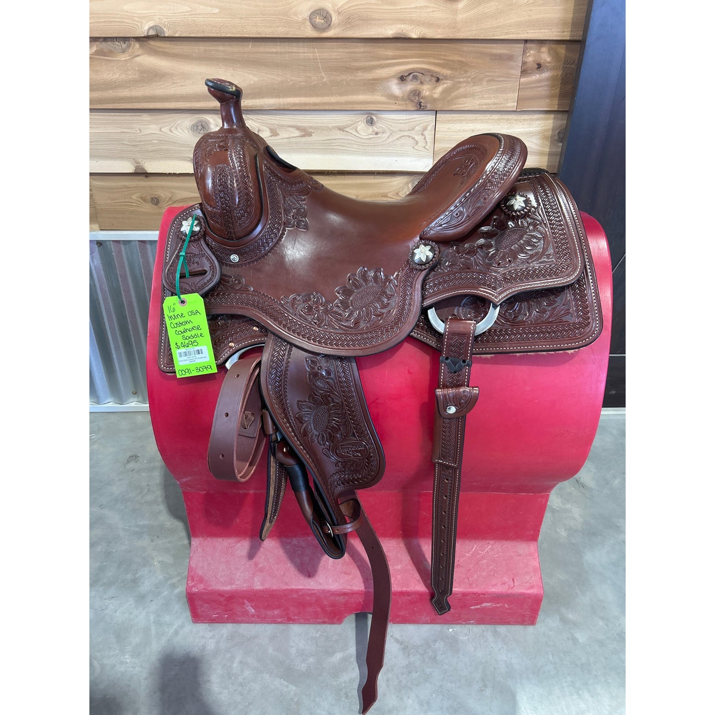 Irvine USA Custom 16" Cowhorse Saddle