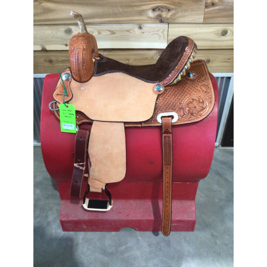 Stock Yard Barrel 16.5" Barrel Saddle