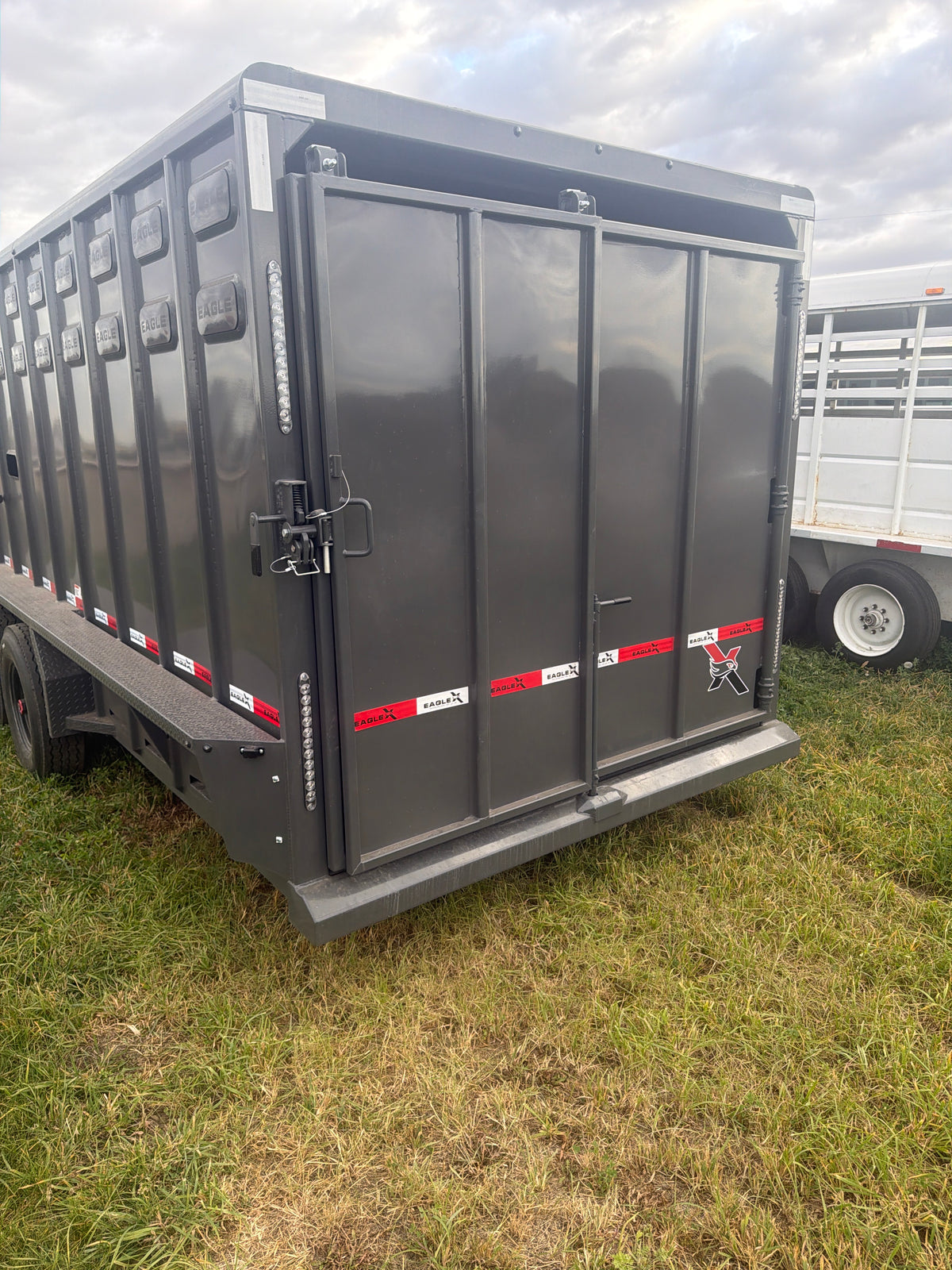 2027 Eagle X 32' Steel Livestock Trailer