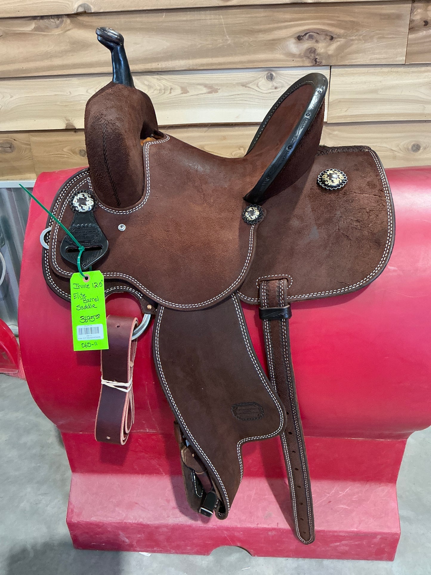 Irvine 12.5" Elite Barrel Saddle