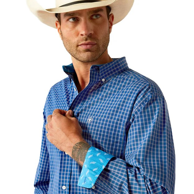 Ariat  Men's Blair Long Sleeve  Classic Fit Shirt-Navy