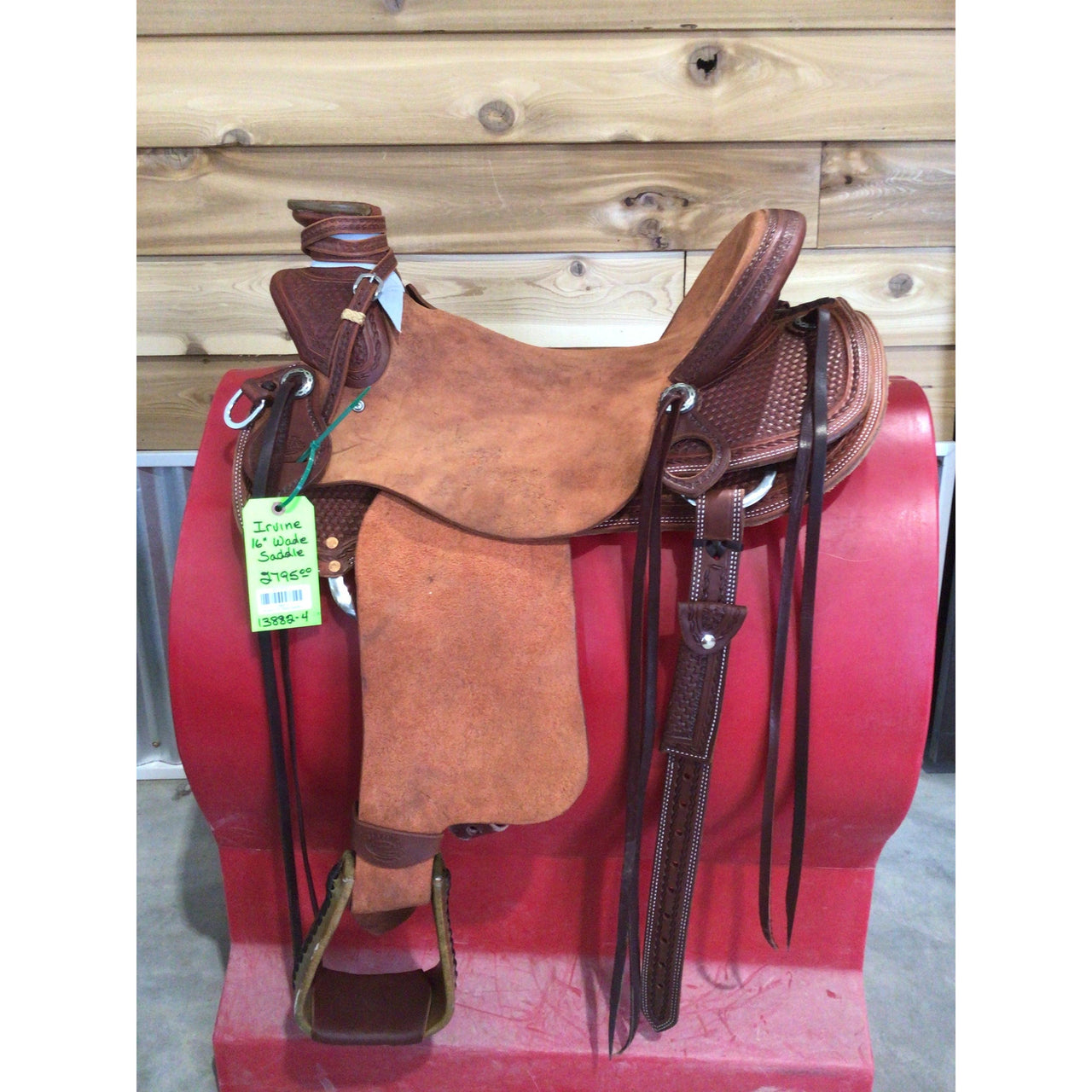 Irvine's 16" Wade Saddle