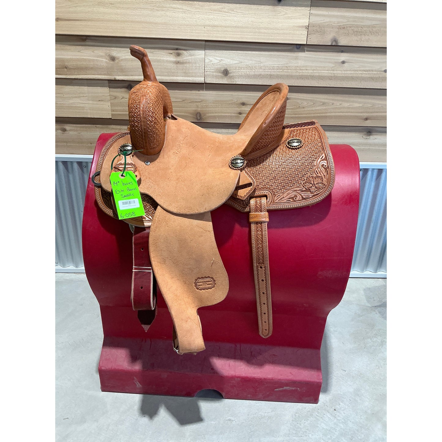 Irvine Elite 14" Barrel Saddle