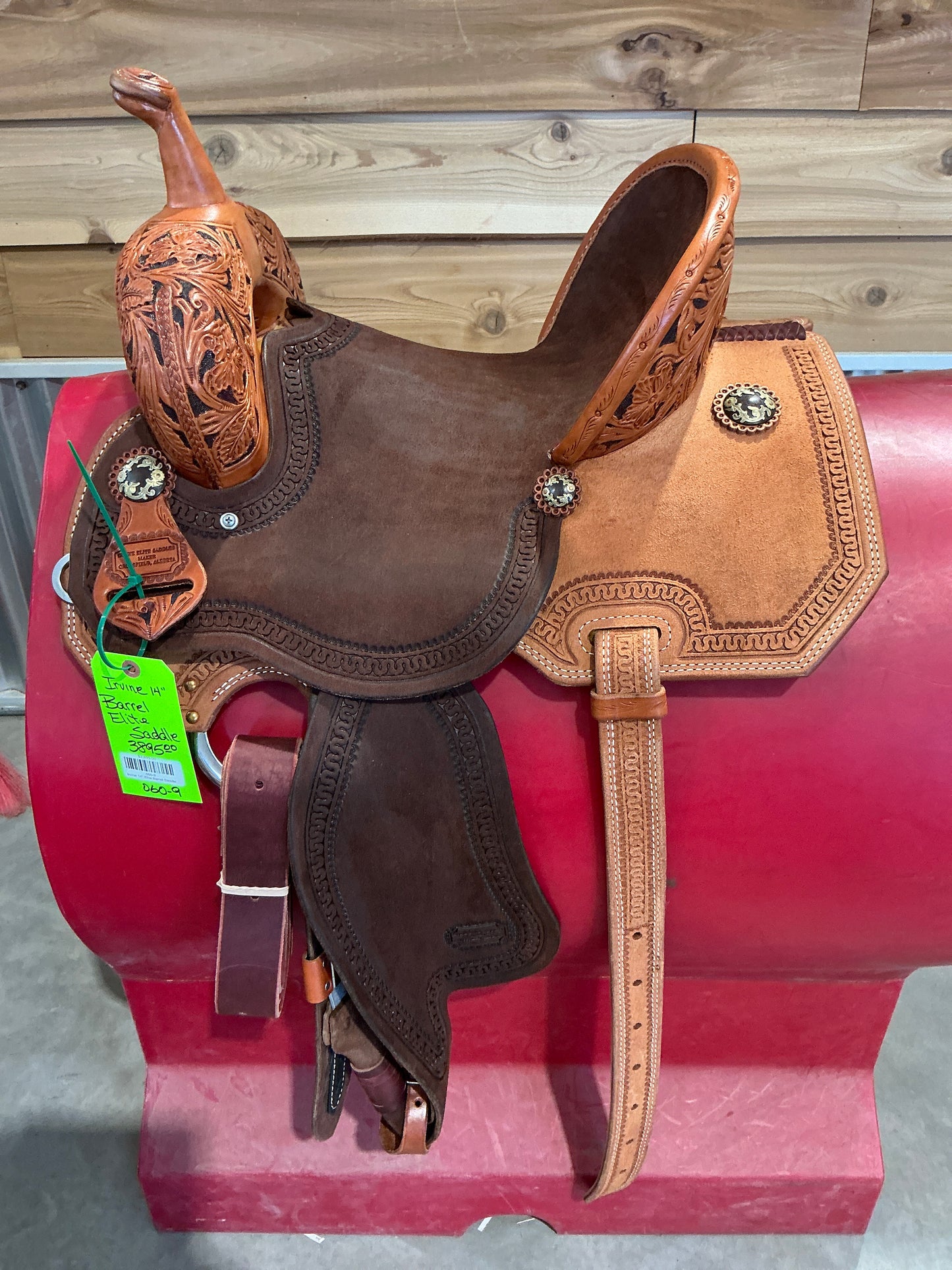 Irvine 14" Elite Barrel Saddle