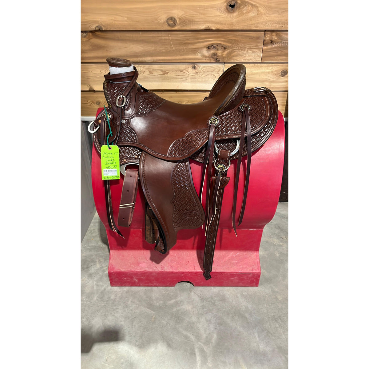 Irvine Custom 17" Wade Saddle-0297-3472