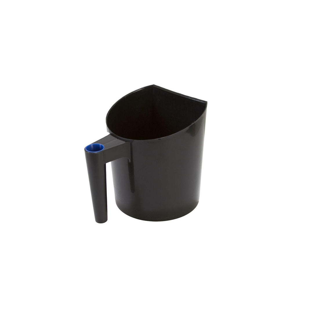 Aime Imports 2 Quart Feed Scoop - Black