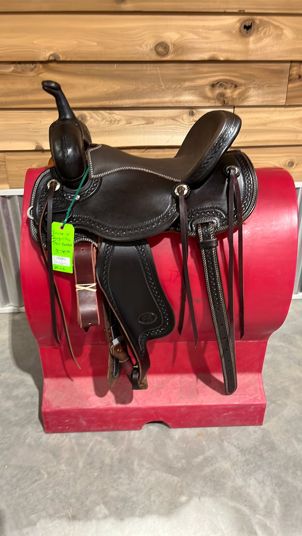 Irvine 16" Cowgirl Pro Trail Saddle-65-016