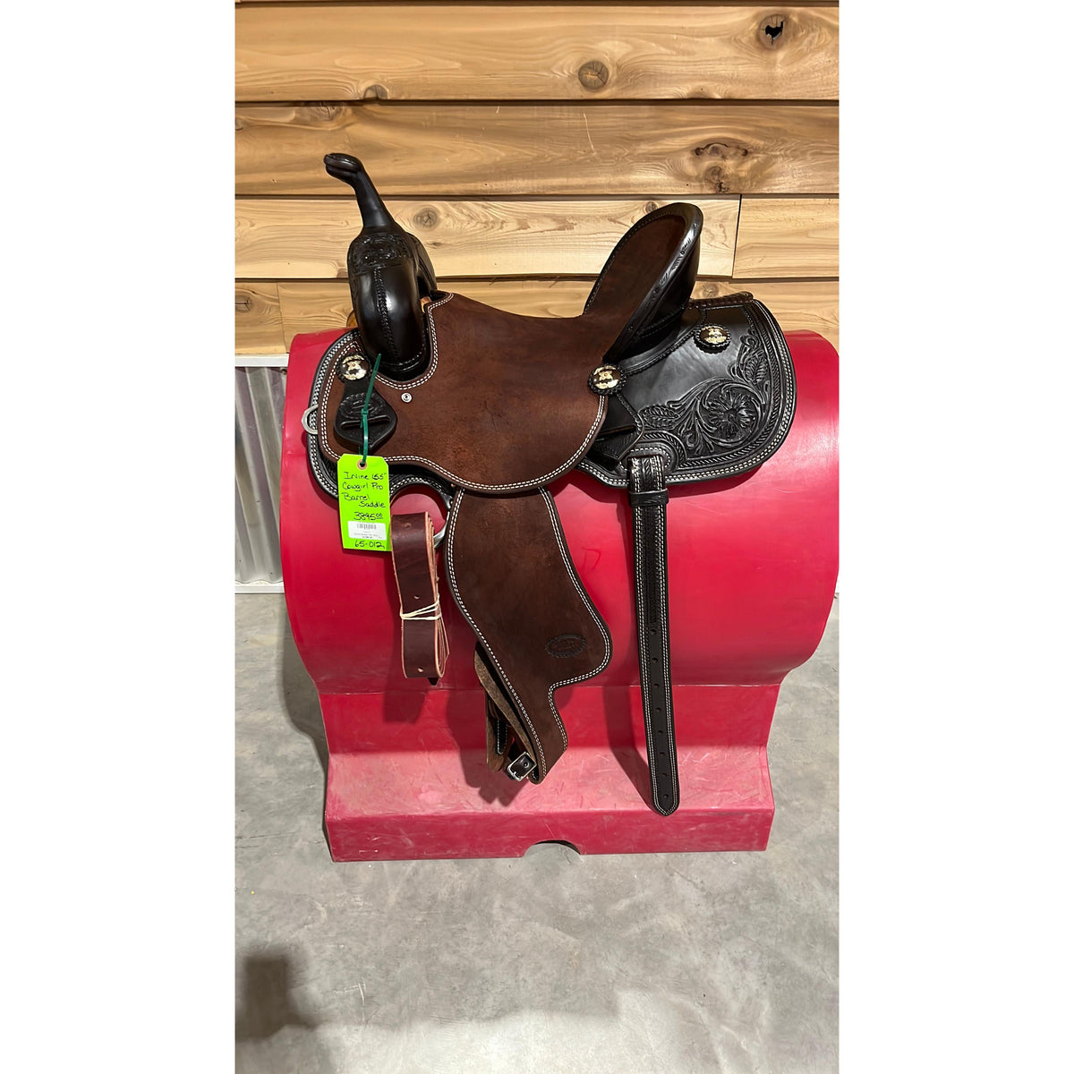 Irvine Cowgirl Pro 15.5" Barrel Saddle