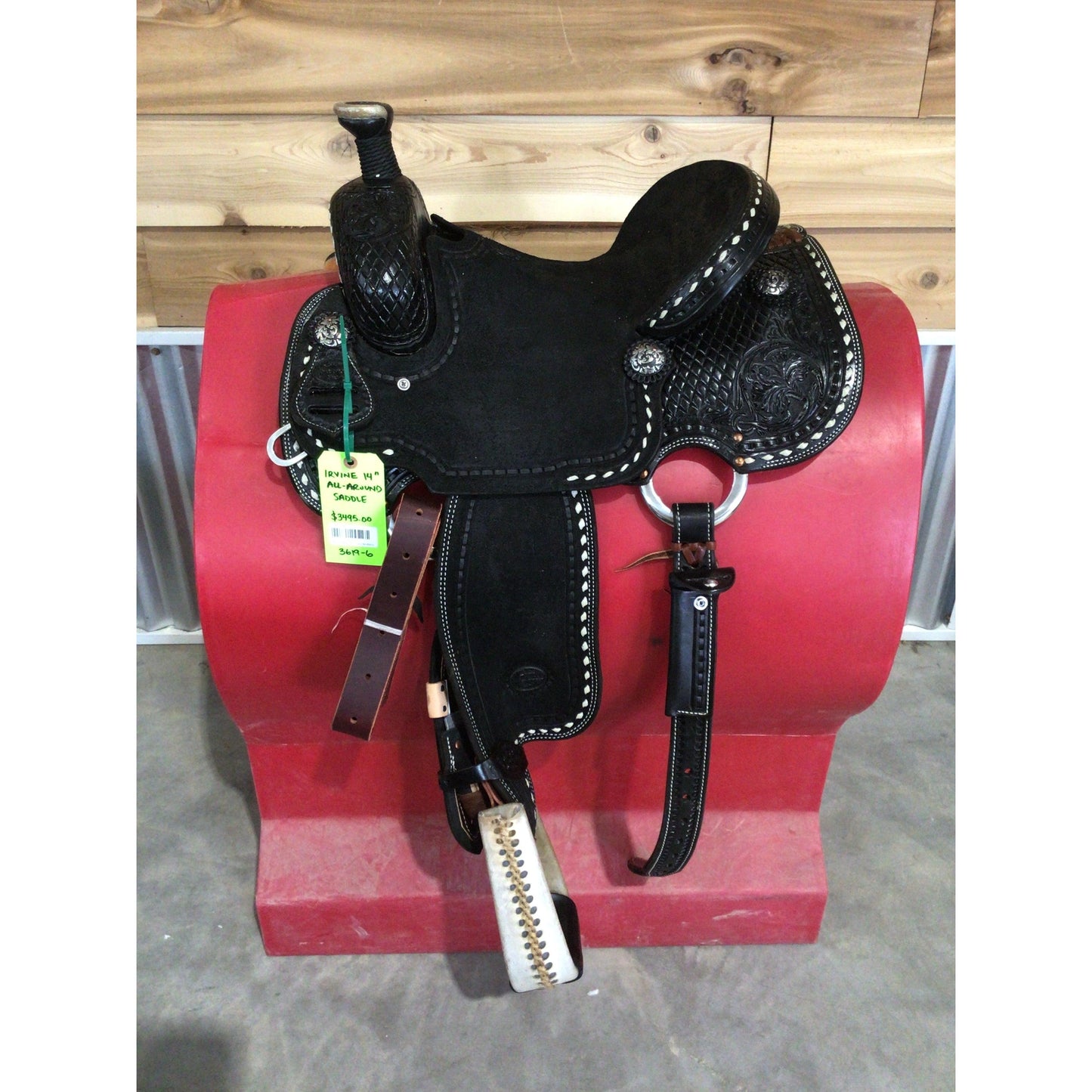Irvine 14" All Around Saddle-Black