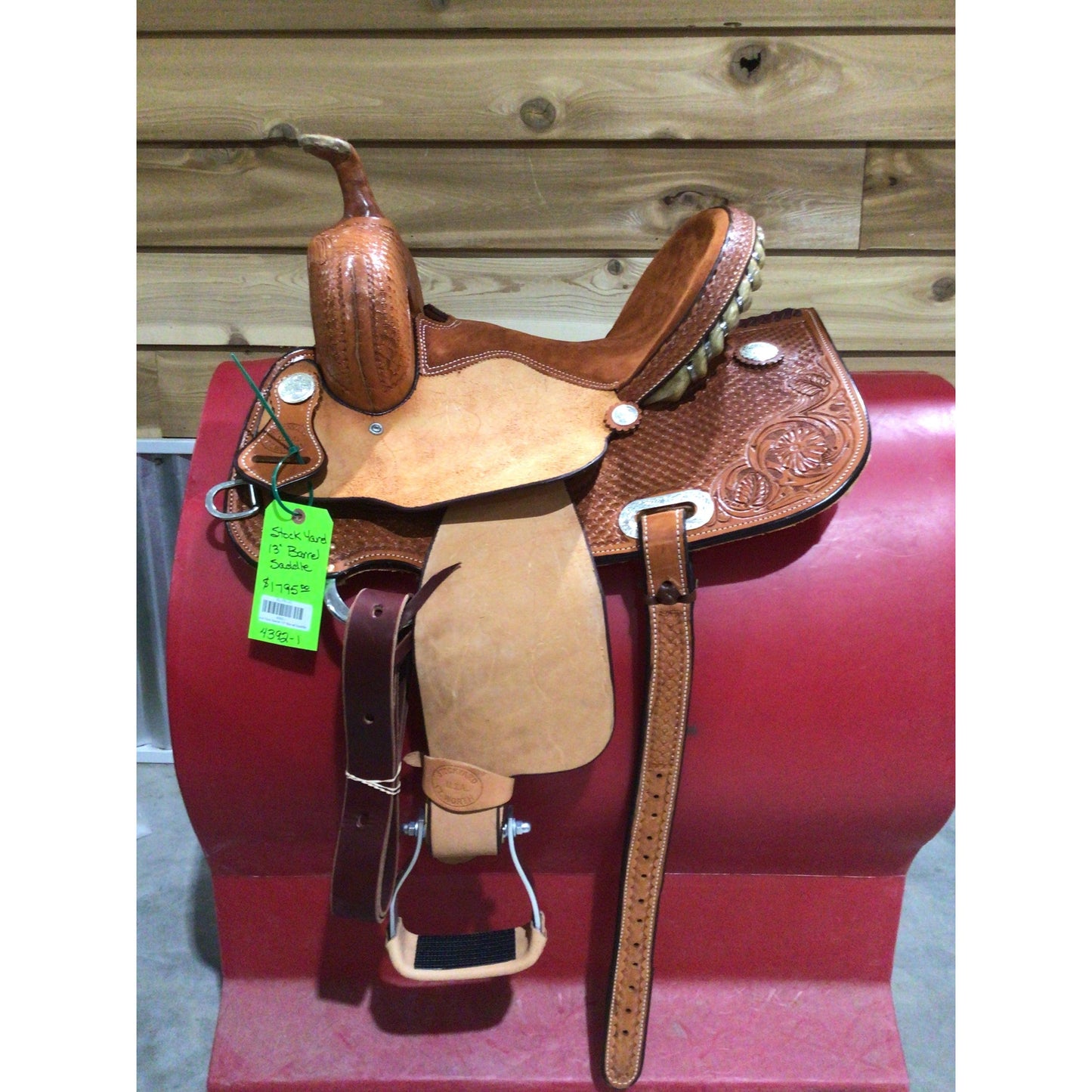 Stock Yard Barrel 13" Barrel Saddle