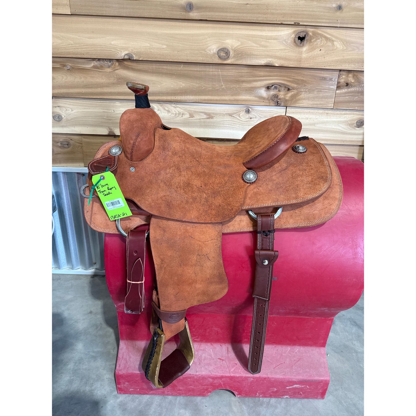 Irvine's 16" Team Roping Saddle