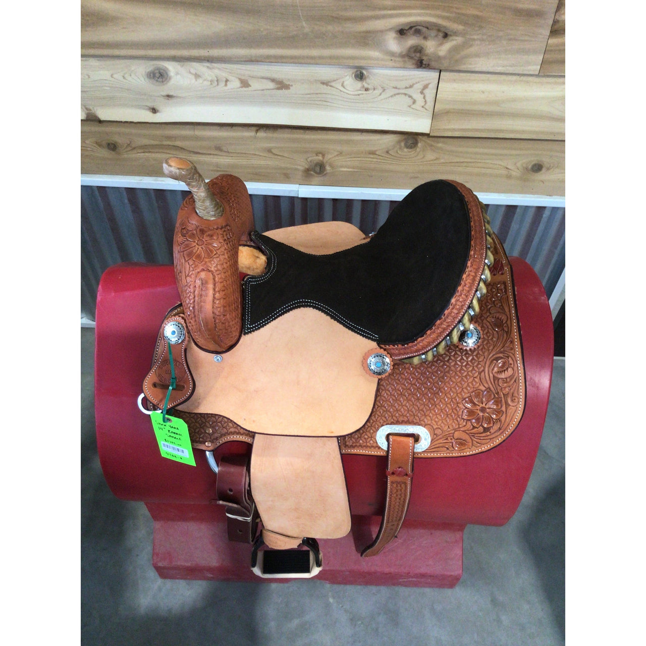 Stock Yard Barrel 14" Barrel Saddle