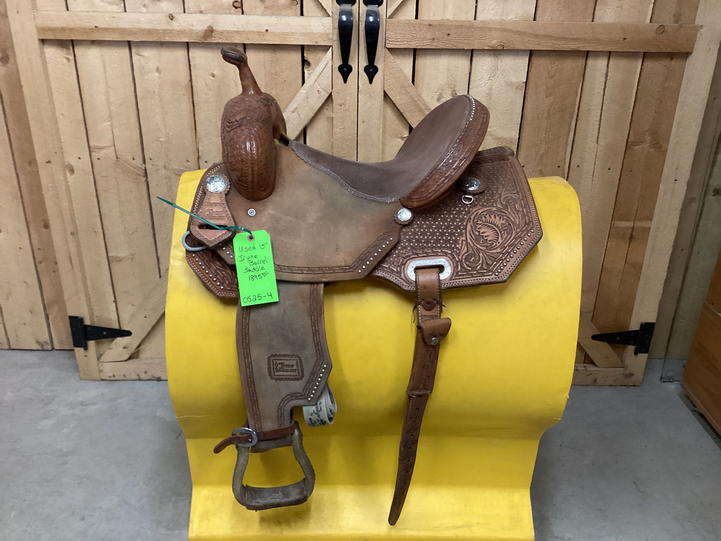 Used 15” Irvine Barrel Saddle