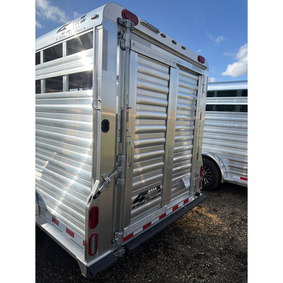 2027 4-Star 24' Stock Combo**Pending Sale**