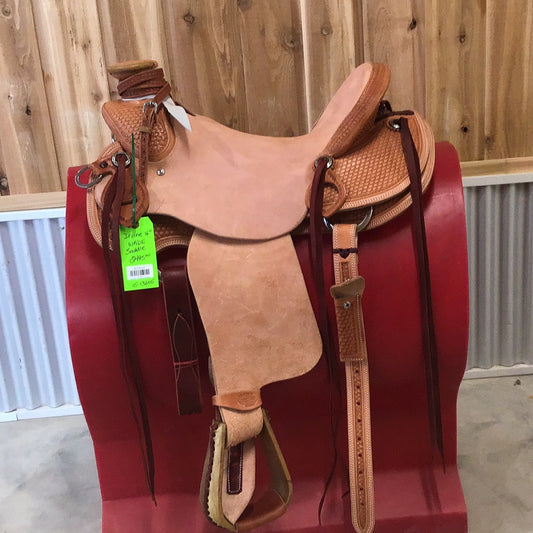 Irvine  16"    1/2 Tooled Wade Saddle