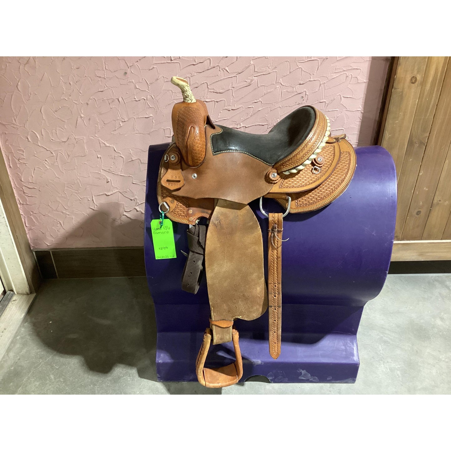 Used 13 1/2 Eamore Saddle