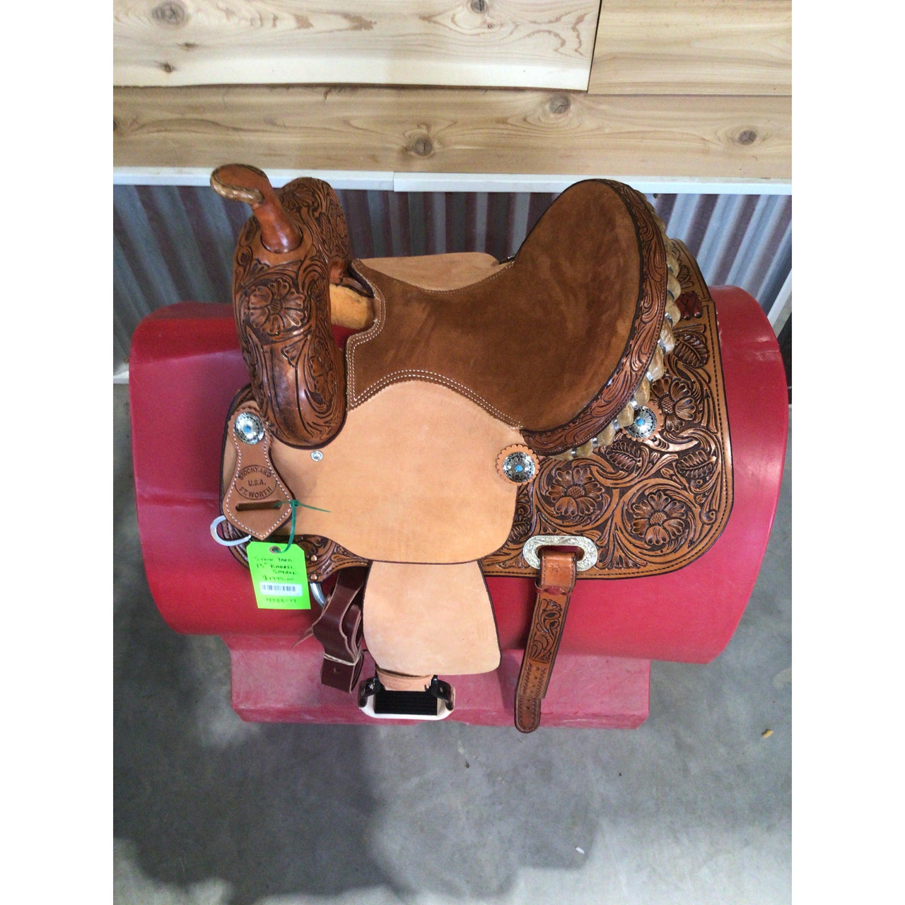 Stock Yard Barrel 13" Barrel Saddle