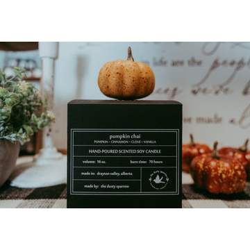 Dusty Sparrow 16oz Jar Candle