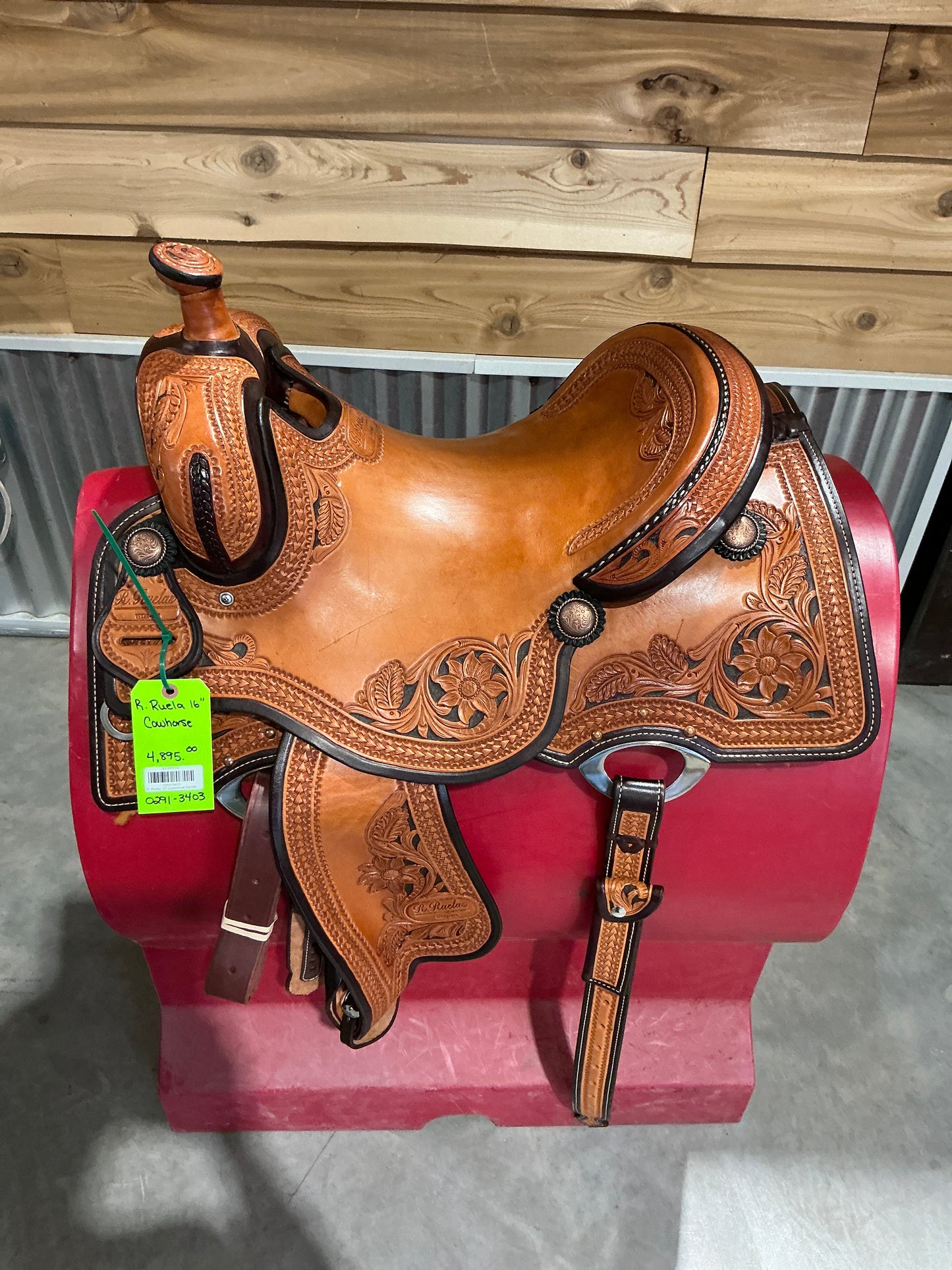 R. Ruela 16" Cowhorse Saddle