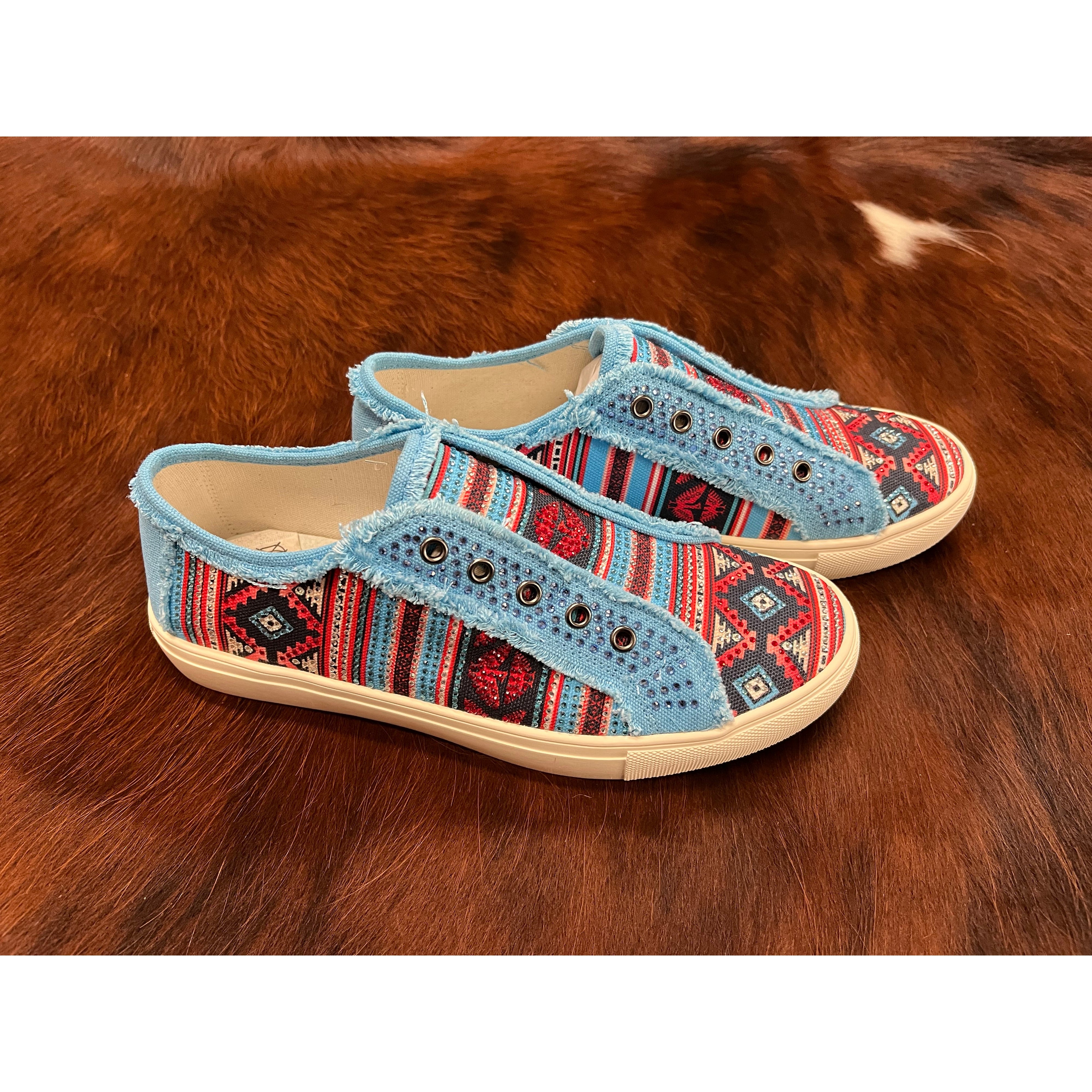 Printed on sale canvas shoes