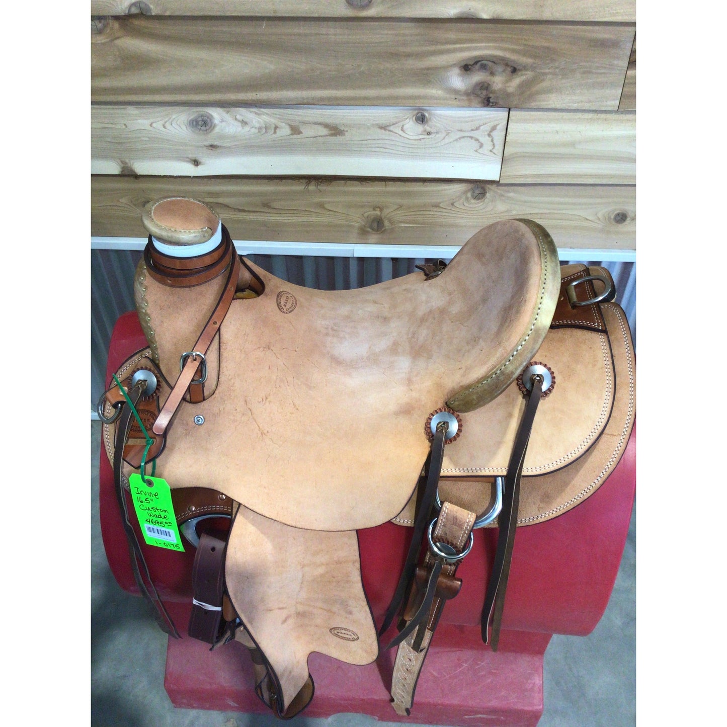 Irvine Custom 16.5" Wade Saddle