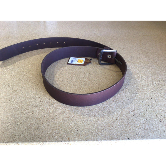 Rugged Earth Men's Leather Belt - Brown