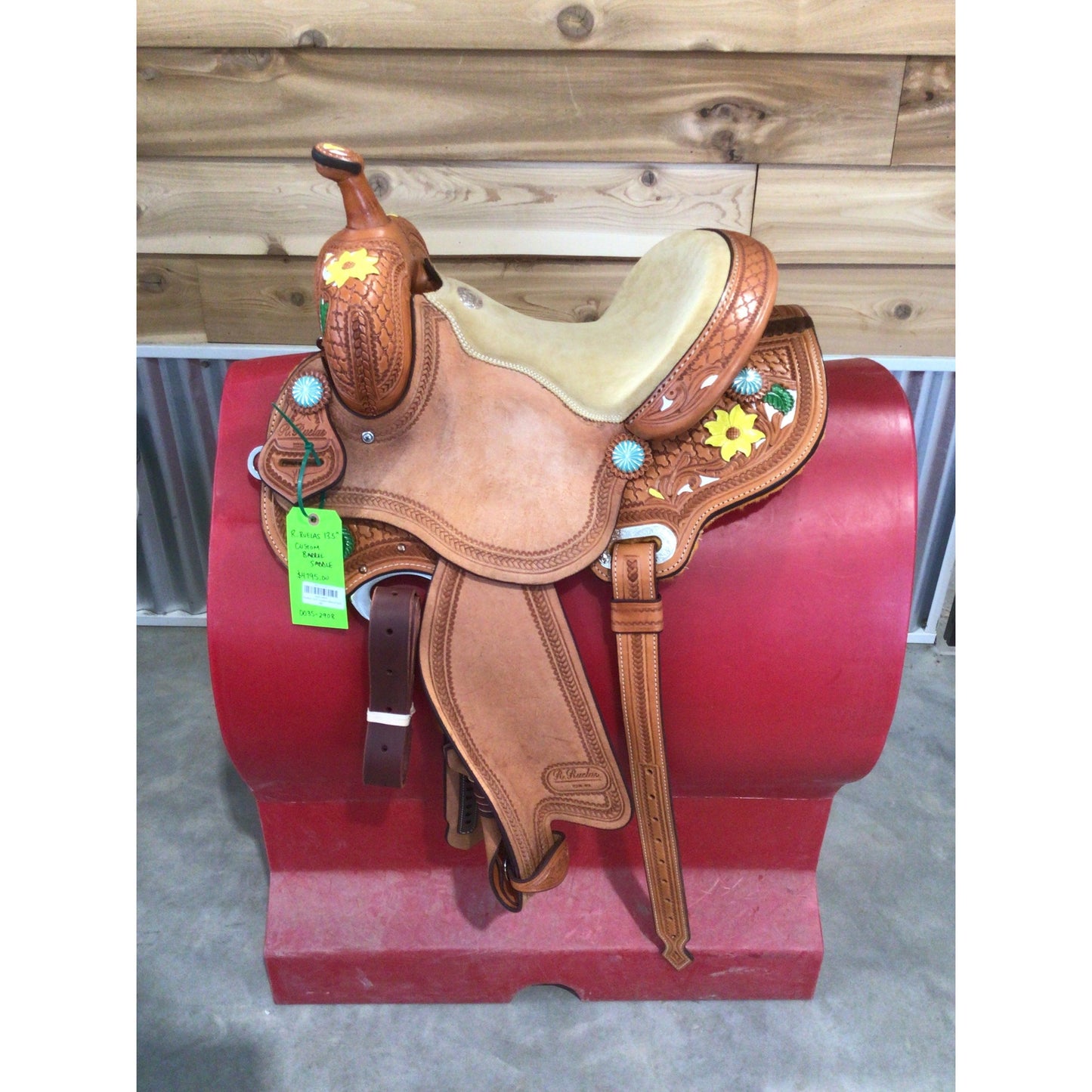 R. Ruelas 13.5" Custom Barrel Saddle