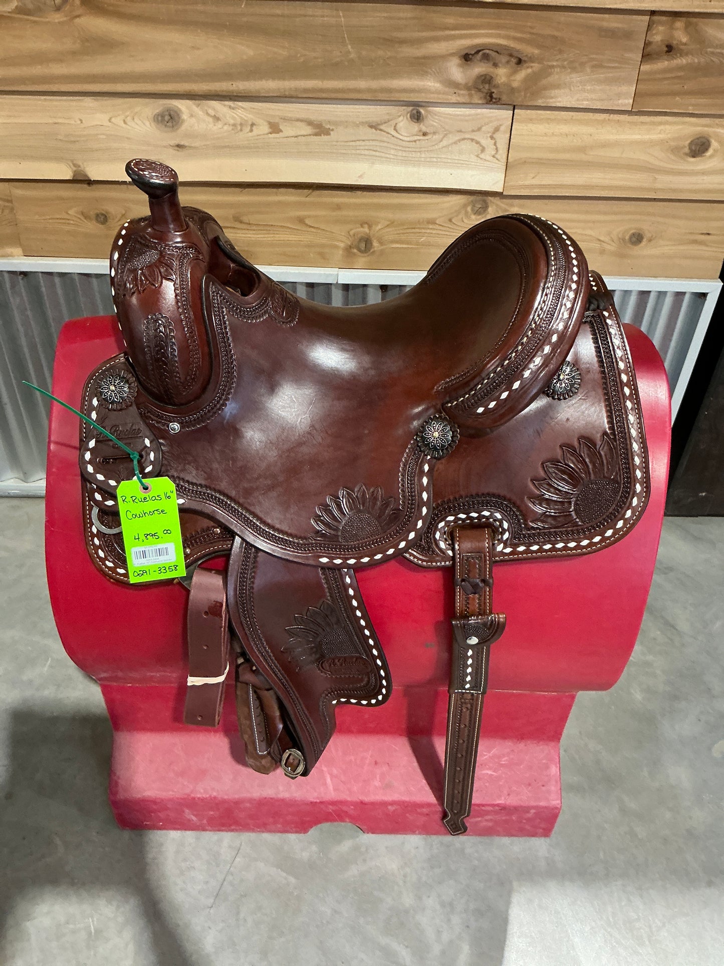 R. Ruelas 16" Cowhorse Saddle