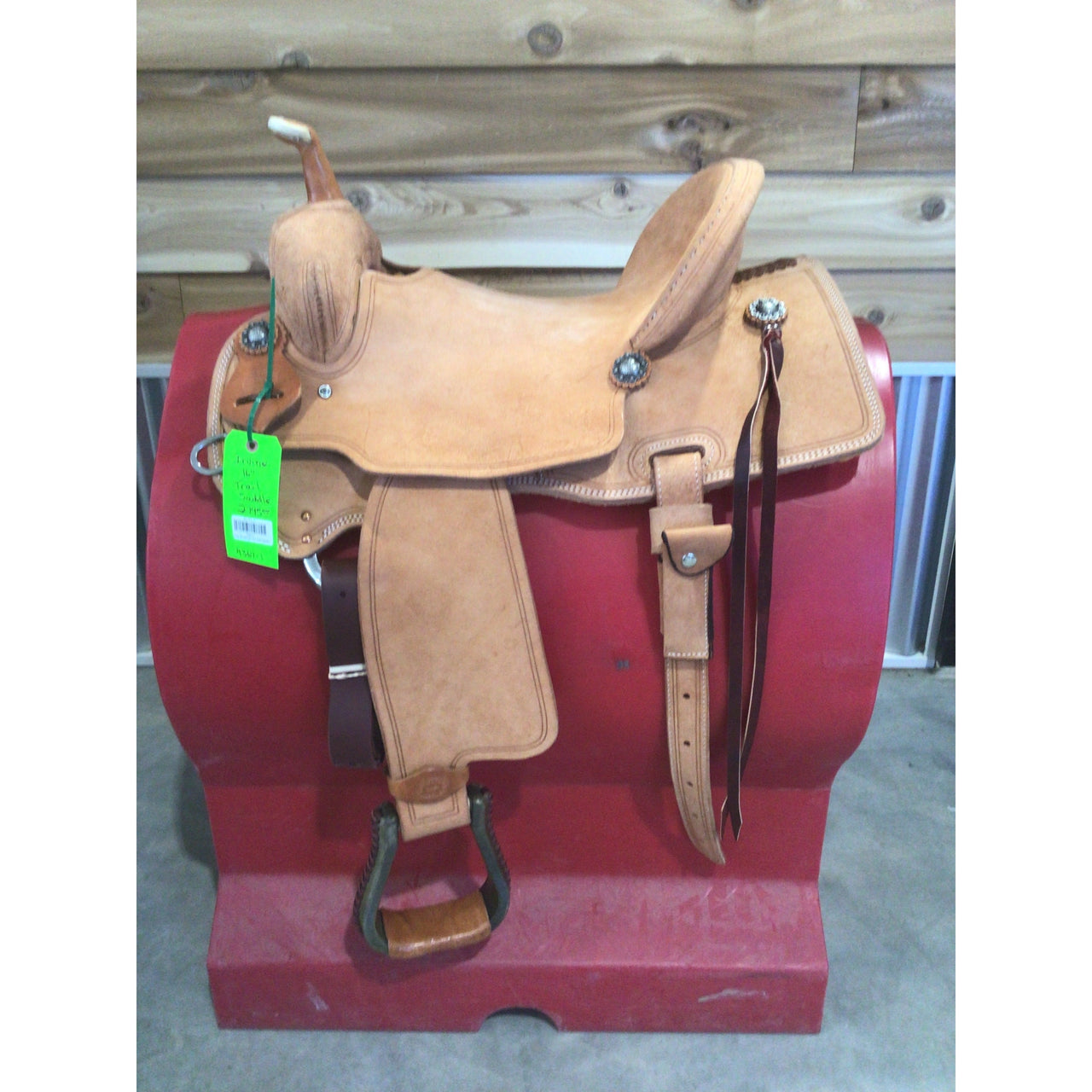 Irvine 16" Rough Out Trail Saddle